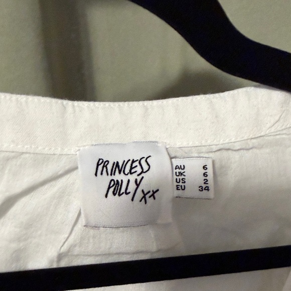 Princess Polly Cream Sleeveless Button-Up Blouse - Picture 2 of 2